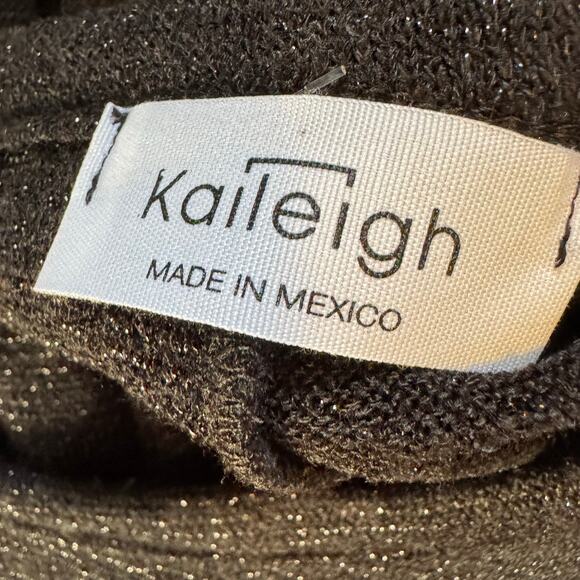 Kaileigh Sadaf Open Back Shimmery Knit Top Black Long Sleeve Size M NWOT - Picture 8 of 8